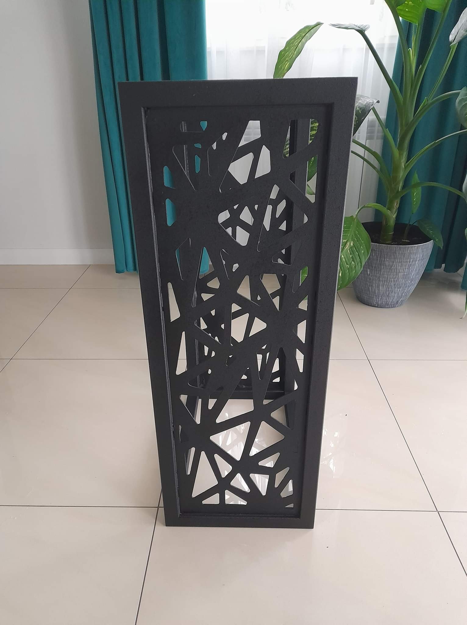 Stojak na drewno Geometric